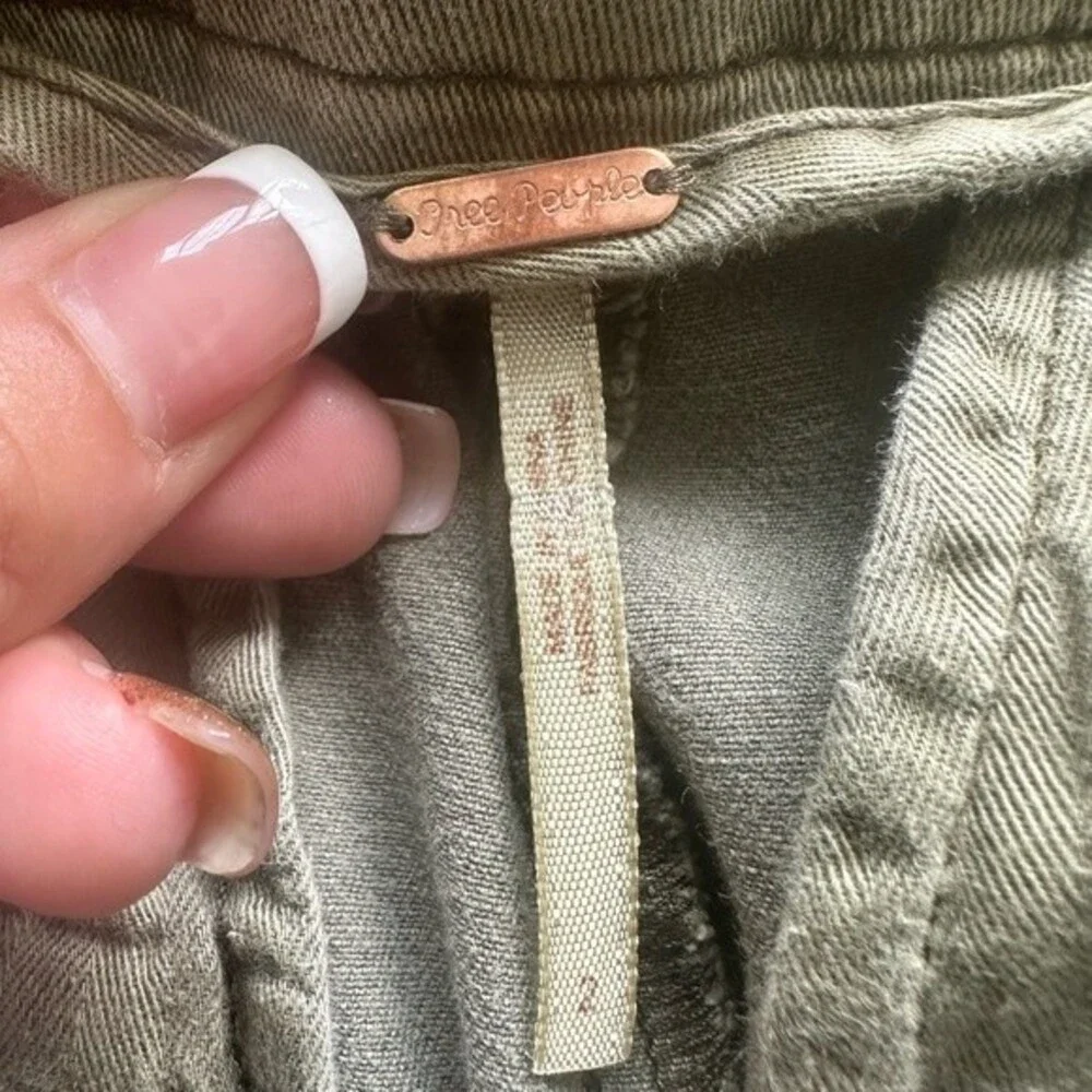 Free People Women's Olive Green Cargo Fold Over High Waisted Crop Pants Size 2